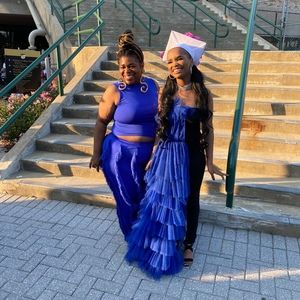 Meet your Posher, Latitia